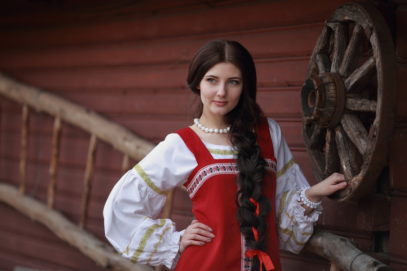 Girls in Slavic costumes in Fresno
