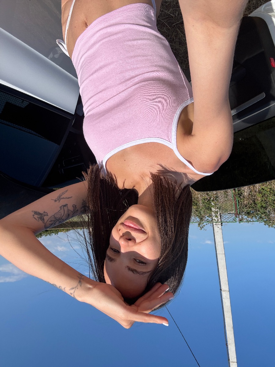 Sexy model Tina in Fresno